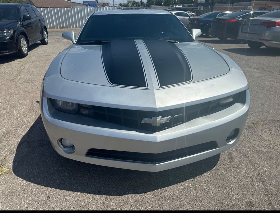 2012 Chevrolet Camaro LT photo 2
