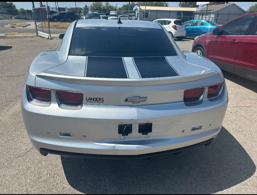 2012 Chevrolet Camaro LT photo 3
